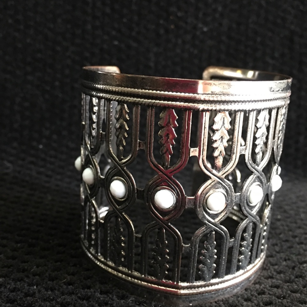 Silver Filigreed Bracelet